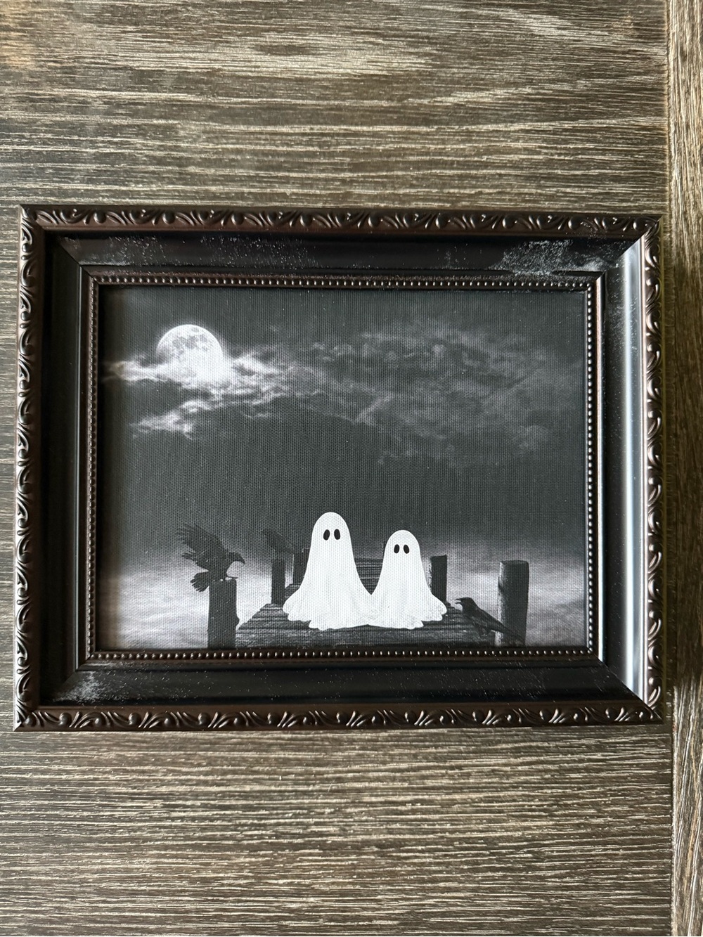 NWT Black & White Framed Ghost Picture Halloween